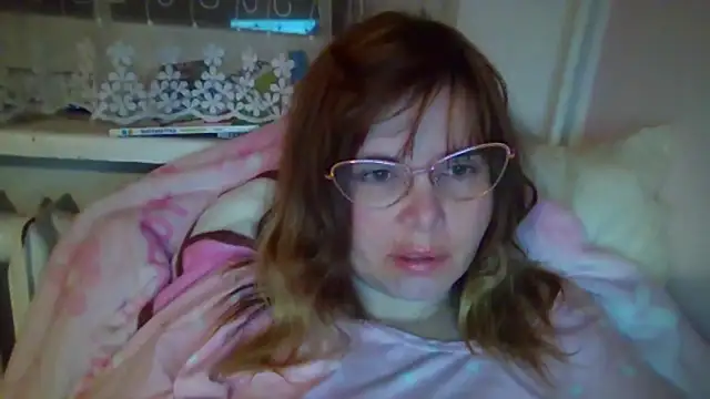 HornyElena online show from December 2025 09:23:02 PM