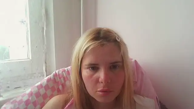 HornyElena online show from June 2026 03:22:02 PM