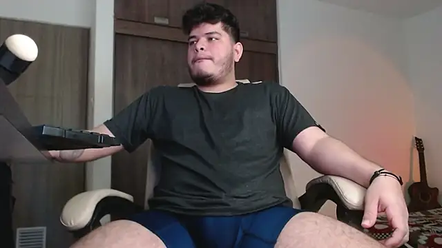 Dante Bonett online show from November 2025 07:56:02 PM