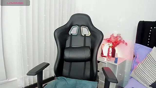 LuluuBerry online show from January 2026 08:58:02 PM