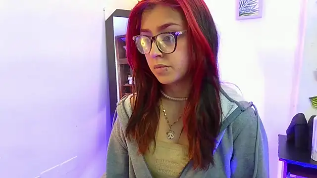 vaiolet johansson online show from November 2025 01:45:01 PM