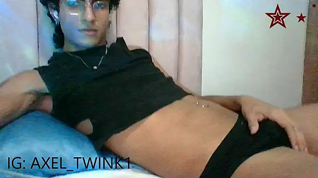 axel love13 online show from January 2026 04:50:02 AM