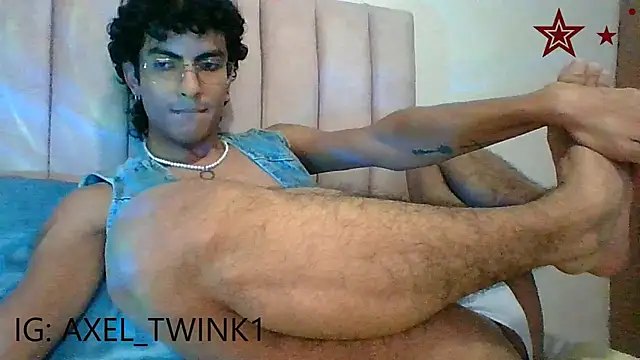 axel love13 online show from January 2026 10:46:02 PM