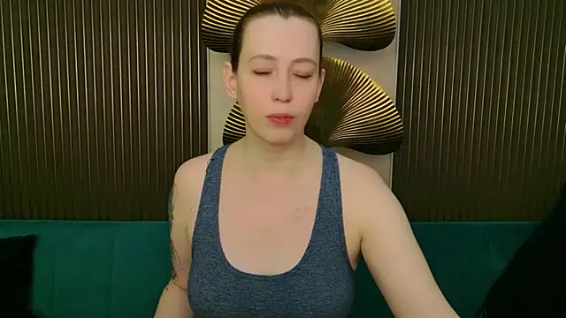 Evie Berret online show from March 2026 08:52:02 PM