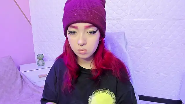 Snapshot of Dakkotta__ chatting on December 2025 04:39:02 AM Dakkotta online show from December 2025 04:39:02 AM