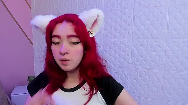 Snapshot of Dakkotta__ chatting on December 2025 04:08:01 AM Dakkotta online show from December 2025 04:08:01 AM