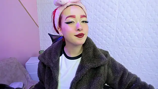 Snapshot of Dakkotta__ chatting on January 2026 04:37:02 AM Dakkotta online show from January 2026 04:37:02 AM