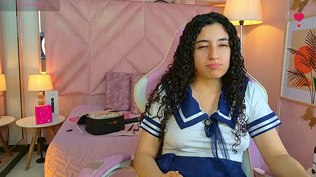 DemiJones  online show from April 2026 04:46:01 AM