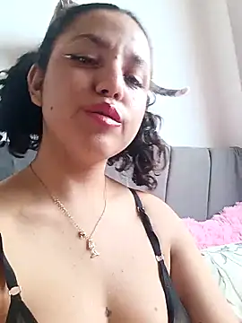 Snapshot of iriss_05 chatting on November 2025 12:49:02 PM iriss 05 online show from November 2025 12:49:02 PM