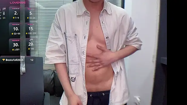 CouplingCry online show from January 2026 12:32:01 PM