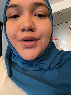 sweetmuslim01 online show from January 2025 10:28:02 PM