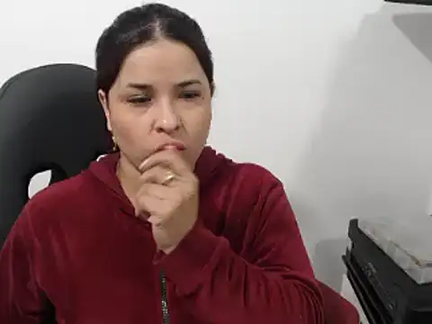 karol loveet online show from November 2025 08:32:01 PM