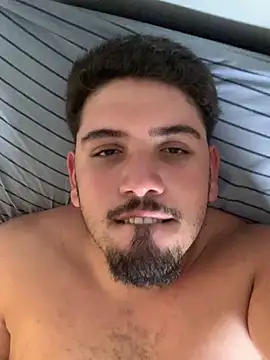 Bbbtro online show from February 2026 08:07:02 PM