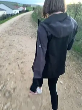 Snapshot of roroandjujuLoveX chatting on February 2026 05:22:02 PM roroandjujuLoveX online show from February 2026 05:22:02 PM