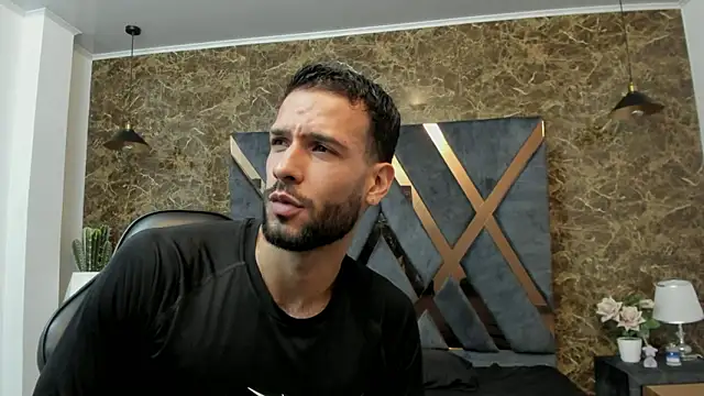 Snapshot of Jacob_Benelli chatting on February 2026 11:25:02 PM Jacob Benelli online show from February 2026 11:25:02 PM