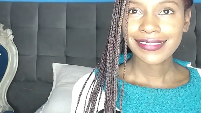 Aliis Love online show from November 2025 08:24:02 PM