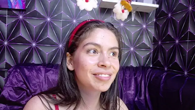 emilygrooe online show from December 2025 10:48:01 PM