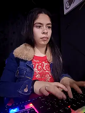 emilygrooe online show from February 2026 12:07:01 AM