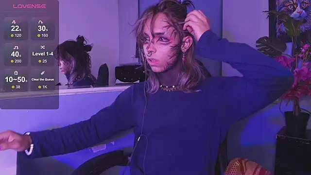 luxiel  online show from November 2025 10:41:02 PM