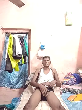 Snapshot of AjitArti chatting on November 2025 11:43:02 AM AjitArti online show from November 2025 11:43:02 AM