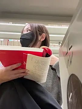 Snapshot of Cara-02 chatting on November 2025 04:34:01 AM Cara-02 online show from November 2025 04:34:01 AM