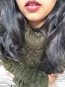 Sexy Divya   online show from January 2026 05:43:02 AM