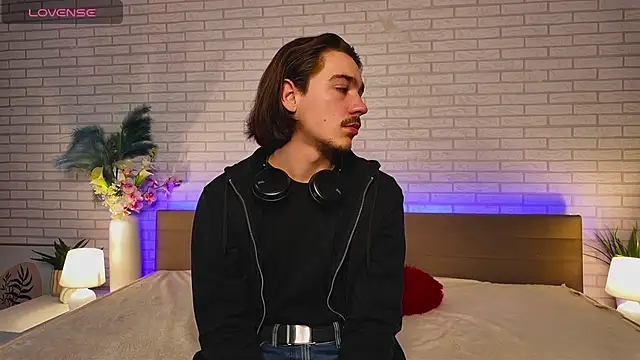 EthanRowlands online show from November 2025 12:05:02 PM