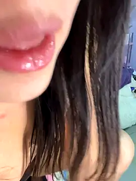 Snapshot of KK583 chatting on November 2025 09:48:02 AM KK583 online show from November 2025 09:48:02 AM