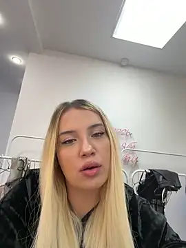 KilianaNoir online show from February 2026 08:21:02 AM