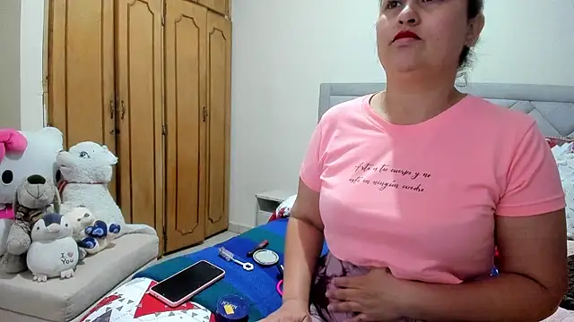 Snapshot of Laurenwc chatting on November 2025 08:36:02 PM Laurenwc online show from November 2025 08:36:02 PM