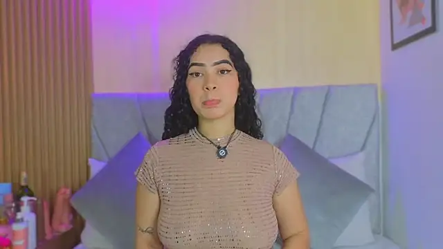 paulina  rose online show from February 2026 07:35:01 PM