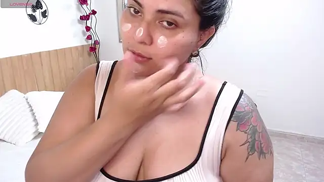 MariaVex online show from April 2026 07:47:02 PM