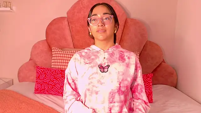 NicoletCherry   online show from November 2025 07:46:02 PM