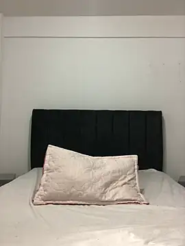 Vianca Costt online show from April 2026 05:19:01 AM