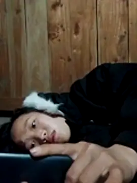 Yumiik2kk online show from December 2025 01:19:01 PM