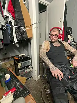 trickydickydaddy online show from March 2026 06:21:01 AM