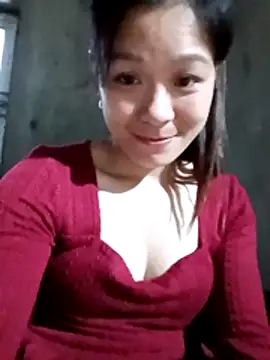 Lyla john online show from December 2025 10:35:02 AM