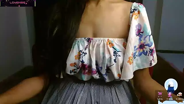 Snapshot of DesireBliss chatting on February 2026 10:10:02 PM DesireBliss online show from February 2026 10:10:02 PM