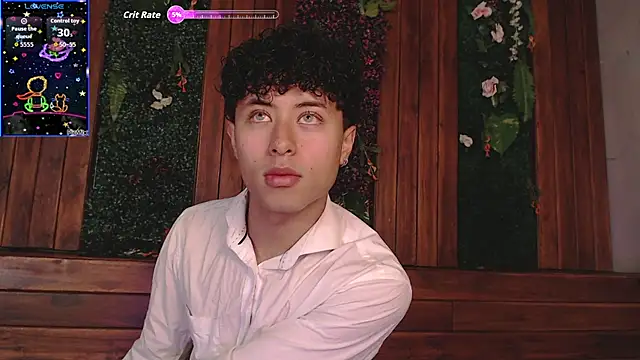 Snapshot of Noah_dupont_ chatting on November 2025 12:03:01 PM Noah dupont online show from November 2025 12:03:01 PM