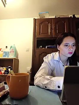 MickNanaa online show from December 2025 07:48:01 AM