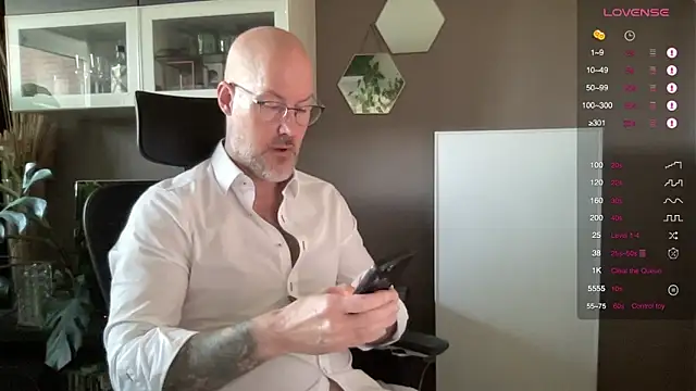 the new fit rubinho online show from March 2026 06:52:01 AM