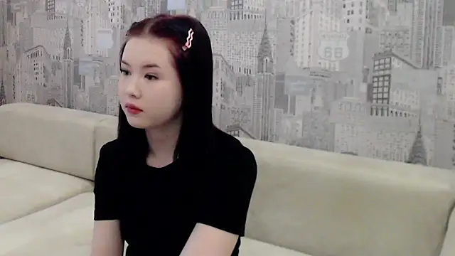 Snapshot of RadyBoonmee chatting on December 2025 08:32:02 AM RadyBoonmee online show from December 2025 08:32:02 AM