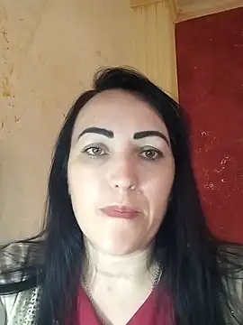 ArianaXFresh online show from November 2025 07:40:01 AM