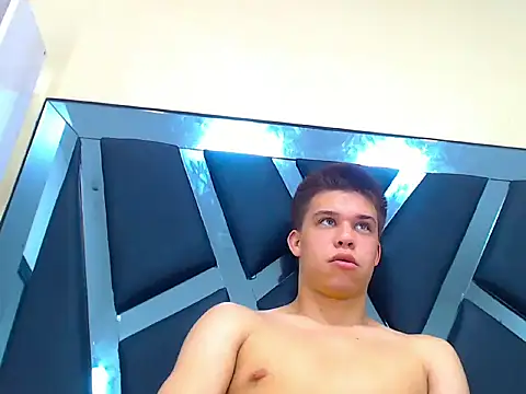 Liam York  online show from January 2026 11:49:01 AM