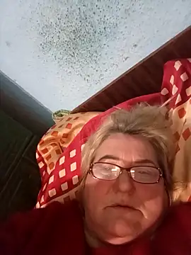 Snapshot of MilaTamila456 chatting on November 2025 05:02:01 PM MilaTamila456 online show from November 2025 05:02:01 PM