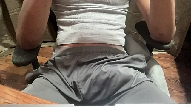 BabyBoyK17 online show from December 2025 10:31:01 AM