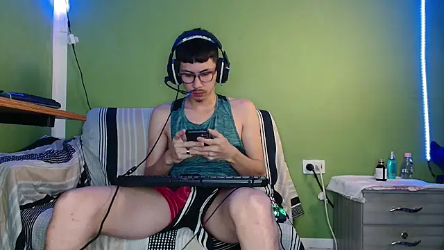 Snapshot of Kurt_williams1 chatting on March 2026 11:10:01 AM Kurt williams1 online show from March 2026 11:10:01 AM