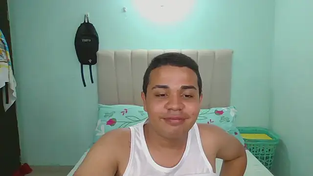 Snapshot of hot_boyy11 chatting on November 2025 05:29:01 AM hot boyy11 online show from November 2025 05:29:01 AM