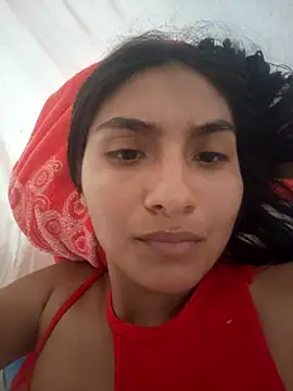 Snapshot of Uvit chatting on November 2025 10:07:02 PM Uvit online show from November 2025 10:07:02 PM