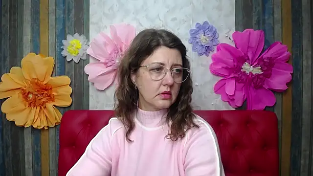 RoseHille online show from December 2025 03:17:01 PM